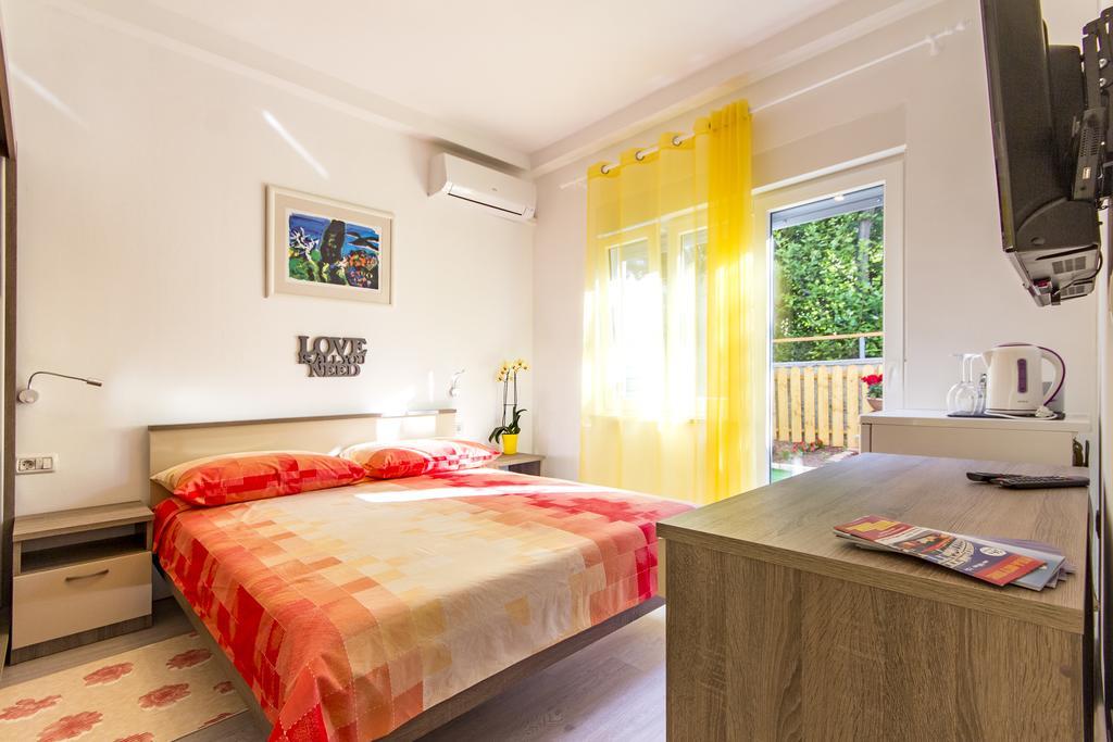 Rooms Vilena Медулин Экстерьер фото