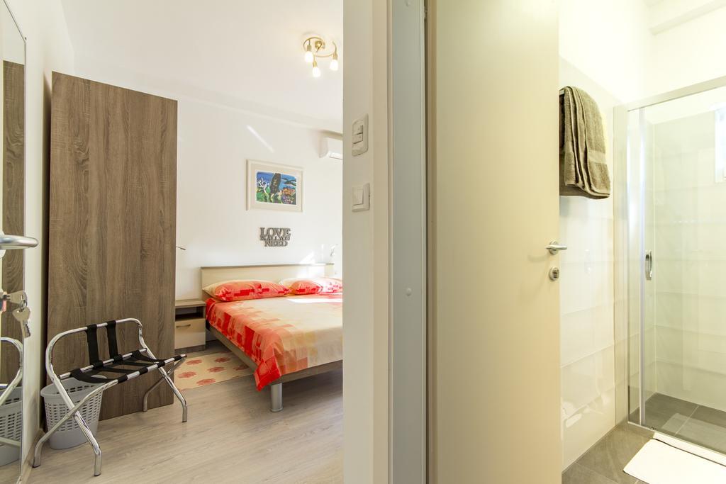 Rooms Vilena Медулин Экстерьер фото